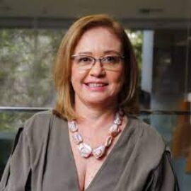 Marta Mítico Valente